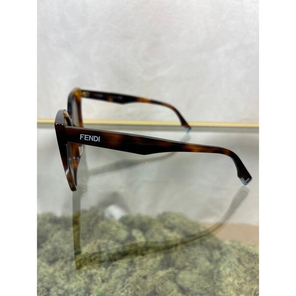 FENDI Havana Tortoise Sunglasses TS FE40010U
